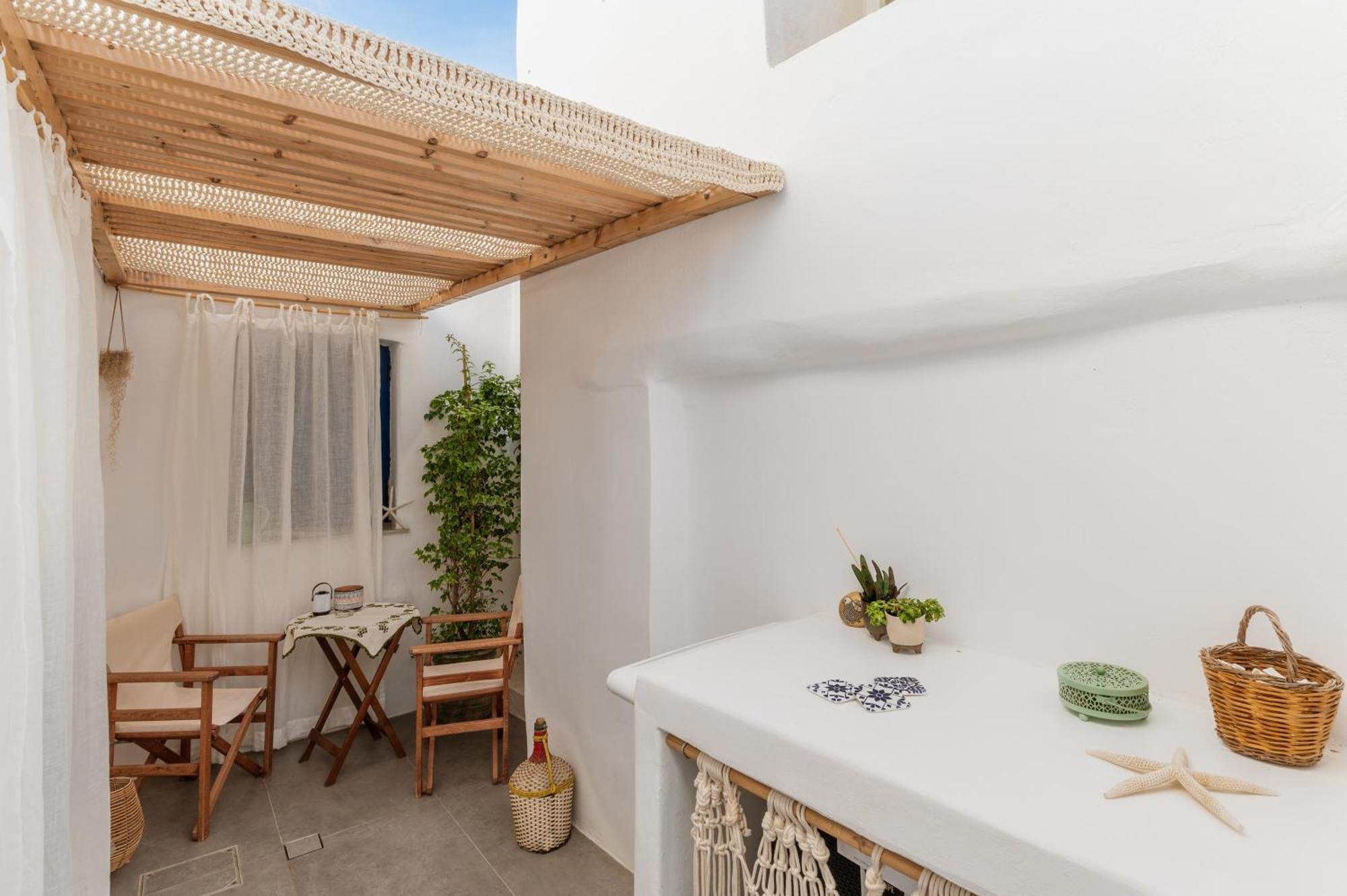 Lithos Apartment Kostos ภายนอก รูปภาพ